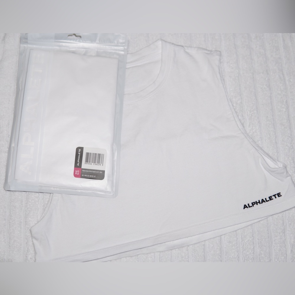 Alphalete Heavy Cotton Cropped Cut Off - White
